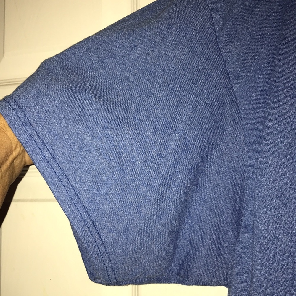 NWT Men’s Reebok Tee - Picture 4 of 6